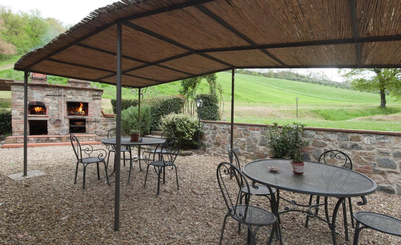 Agriturismo Le Buche Di Viesca Реджелло Экстерьер фото