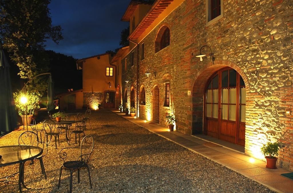 Agriturismo Le Buche Di Viesca Реджелло Экстерьер фото