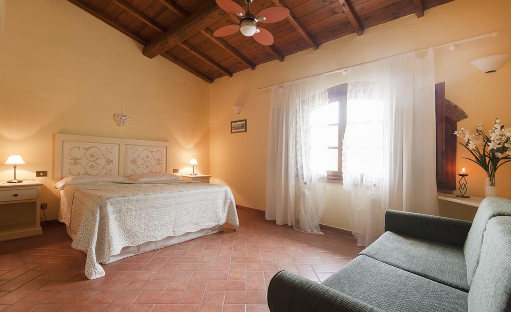 Agriturismo Le Buche Di Viesca Реджелло Экстерьер фото