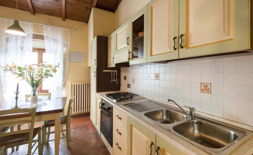 Agriturismo Le Buche Di Viesca Реджелло Экстерьер фото
